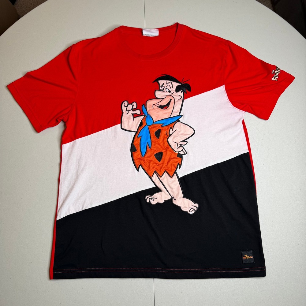 The Flintstones Fred Flintstone Red White Black Graphic T-Shirt Mens Large‎